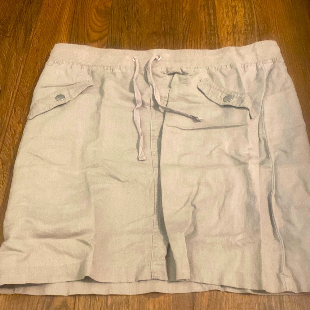 New York and Co Gray Skirt